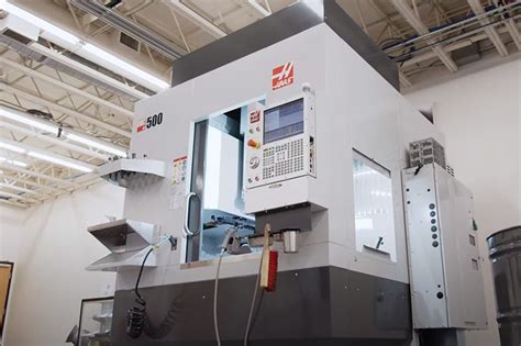 Fresadoras CNC Multi Eje de 5 Ejes .